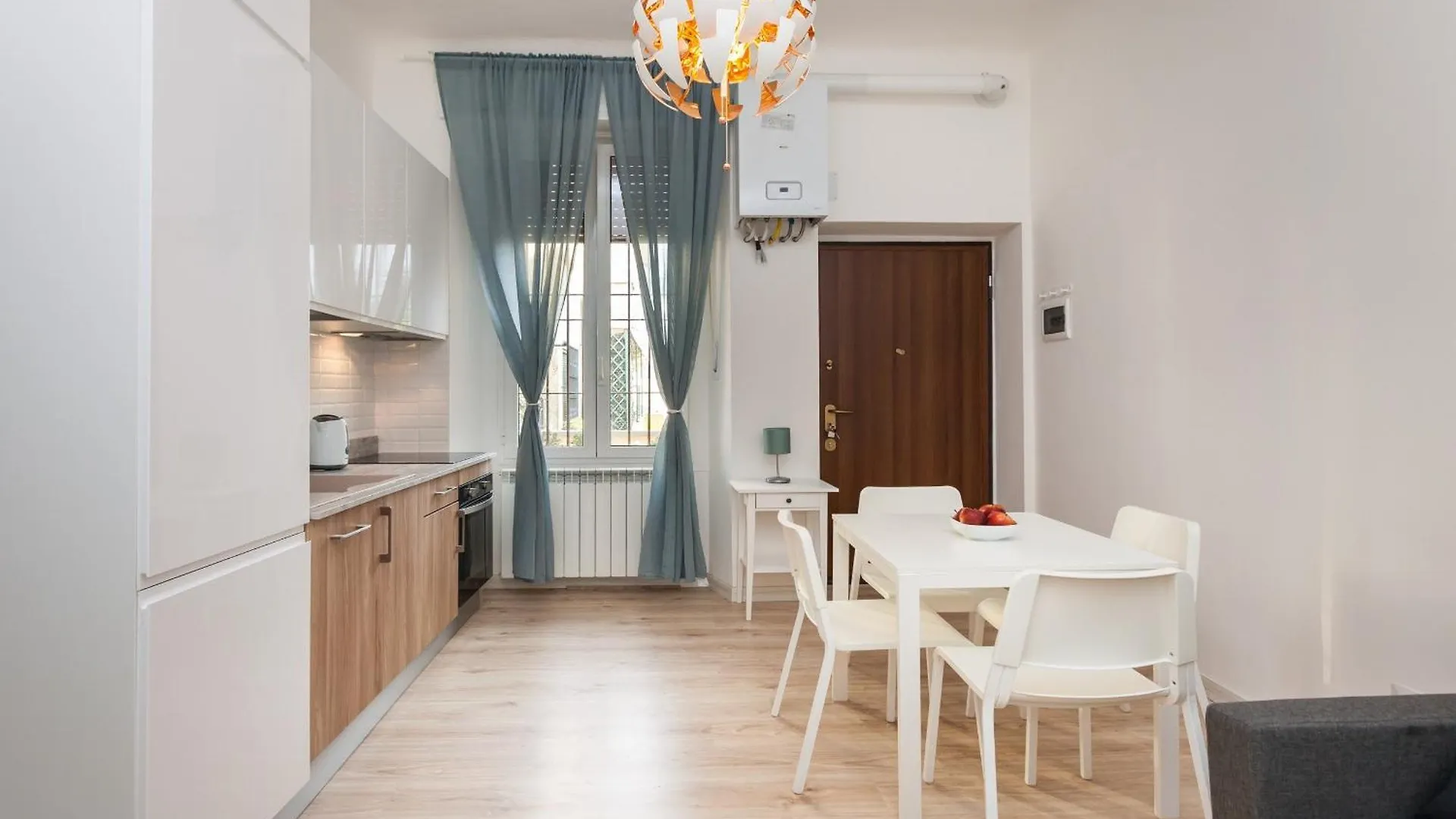 Cozy Flat In Milan Near Metro Apartment